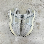 1026CS95 - NIKE VOMERO 5 PLATINUM TINT - 42