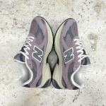 1026CS96 - NEW BALANCE 2010 ICE WINE LN FB - 40,5