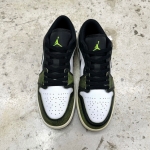 1026JD15 - JORDAN 1 LOW WEAR AWAY ELECTRIC GREEN LN - 42,5