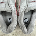 1026CS105 - NIKE VOMERO 5 GREY FOG DUNE RED DS FB - 44,5
