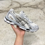 1026CS109 - ASICS GEL NYC 2025 CREAM PURE SILVER DS - 44
