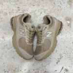 1026CS111 - NEW BALANCE 2002 STONEWARE FB - 41,5