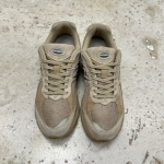 1026CS111 - NEW BALANCE 2002 STONEWARE FB - 41,5