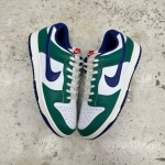 1026DU10 - NIKE DUNK LOW GORGE GREEN DEEP ROYAL - 44