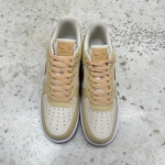 1026AF12 - AF1 LOW PEARL WHITE SESAME DS FB - 43