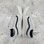 1026CS117 - VANS VAULT OLD SKOOL CREAM NAVY LN - 42