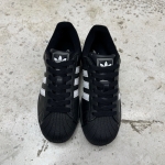 1026CS121 - ADIDAS SUPERSTAR 2.0 BLACK WHITE - 40,5
