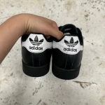 1026CS121 - ADIDAS SUPERSTAR 2.0 BLACK WHITE - 40,5