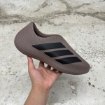 1026CS124 - ADIDAS PURECHILL TRACE BROWN DS FB - 42