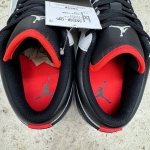 553558045 - JORDAN 1 LOW NEUTRAL GREY INFRARED DS FB