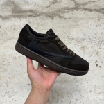 1026JD26 - JORDAN 1 LOW OG TRAVIS VELVET BROWN LN - 41