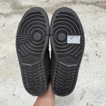 1026JD26 - JORDAN 1 LOW OG TRAVIS VELVET BROWN LN - 41
