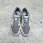 1026JD31 - JORDAN 1 LOW OG ATMOSPHERE GREY - 41
