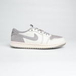 1026JD31 - JORDAN 1 LOW OG ATMOSPHERE GREY - 41