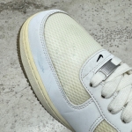 1026AF18 - AF1 LOW COCONUT MILK KHAKI - 44