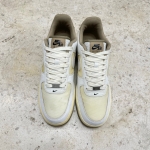 1026AF18 - AF1 LOW COCONUT MILK KHAKI - 44