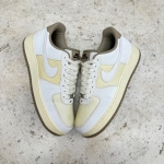 1026AF18 - AF1 LOW COCONUT MILK KHAKI - 44