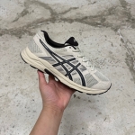 1026CS151 - ASICS CONTEND 4 BROWN - 40.5