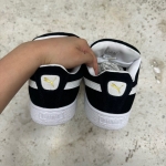 1026CS156 - PUMA SUEDE XL BLACK WHITE FB - 42