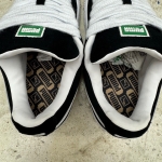 1026CS156 - PUMA SUEDE XL BLACK WHITE FB - 42