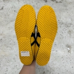 1026CS163 - ONITSUKA TIGER MEXICO 66 SD YELLOW BLACK - 39