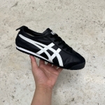 1026CS165 - ONITSUKA TIGER MEXICO 66 BLACK WHITE - 39