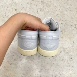 1026JD32 - JORDAN 1 LOW COCONUT MILK NEUTRAL GREY FB - 44.5