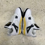 1026JD33 - JORDAN 4 RARE AIR TOUR YELLOW DS FB - 41
