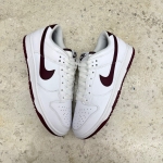 1026DU15 - NIKE DUNK LOW WHITE NIGHT MAROON FB - 42.5