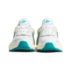 V2K WHITE MINT FD0736-105