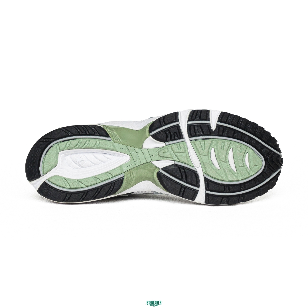 Asics Gel-1090 V2 White Olive 1203A224-104
