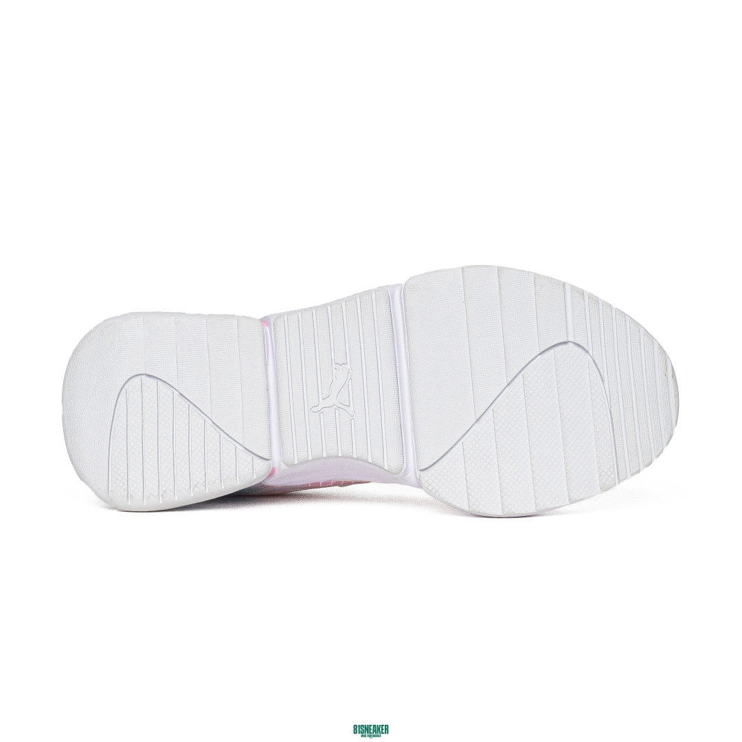 Puma x Barbie Pink 370721 01