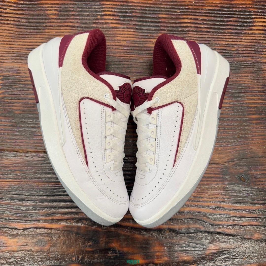 JD3138 - JORDAN 2 CHERRYWOOD FB - 40.5