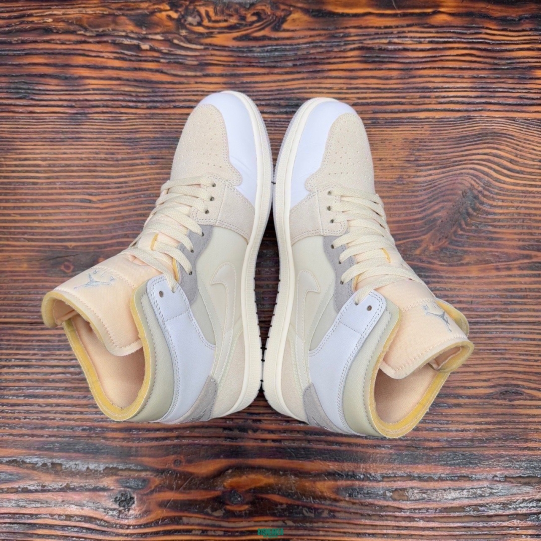 jd3132 - 1S Mid Inside Out FB - 43