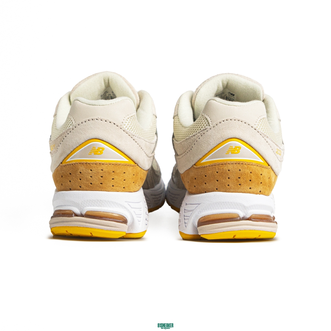 New Balance 2002r Beige Yellow M2OO2RFU