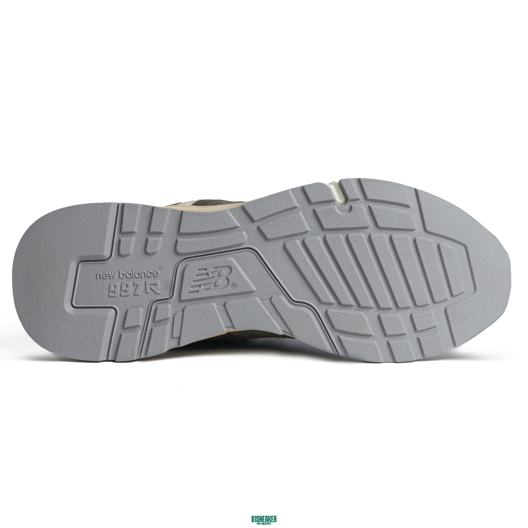New Balance 997R Covert Green & Dark Moss U997RBB