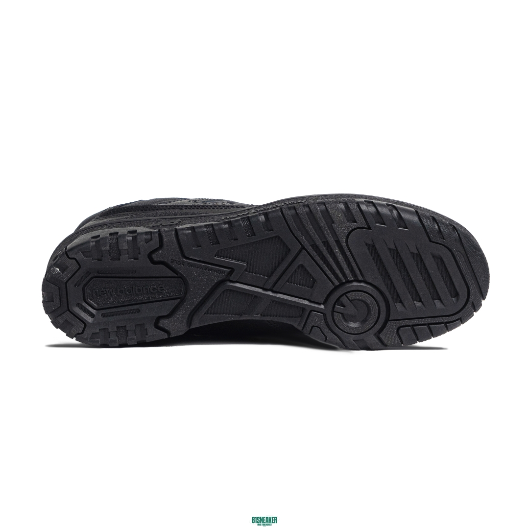 New Balance 550 ‘Triple Black’ BB550BBB