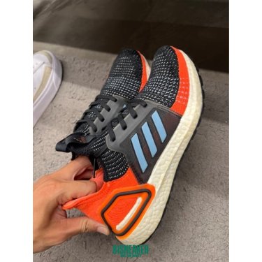 cs3496 - Ultraboost 19 Coral Blue - 38