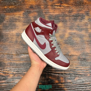 JD3153 - 1S MID TEAM RED - 40