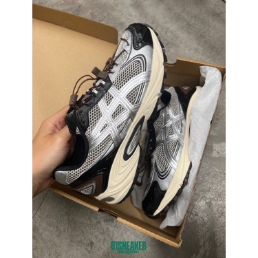 1203A716 ASICS KAHANA TR V4 SILVER BLACK DS FB