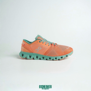 CS4250 - ON CLOUD X ORANGE - 42