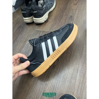 CS4923 - ADIDAS GRADAS BLACK GUM - 40,5