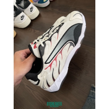 CS5104 - PUMA INHALE WARM WHITE RED FB - 42