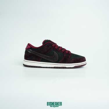 T826DU8 - DUNK SB LOW RIOT SKATESHOP LN FB - 42
