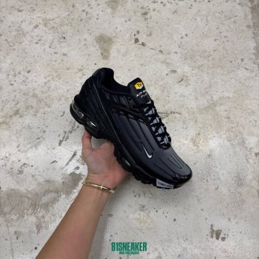T826AM9 - NIKE AIR MAX PLUS 3 WOLF GREY DS -