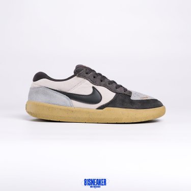 T1026CS33 - NIKE SB 58 LIGHT OREWOOD - 40.5