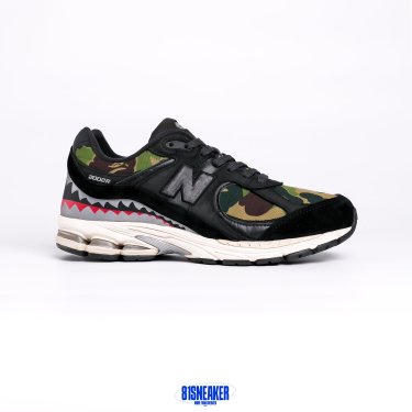 T1026CS46 - NEW BALANCE 2002 BAPE - 42.5