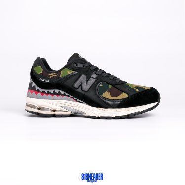 T1026CS46 - NEW BALANCE 2002 BAPE - 42.5