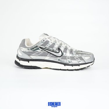 1026CS93 - NIKE P-6000 METALLIC SILVER BLACK - 43