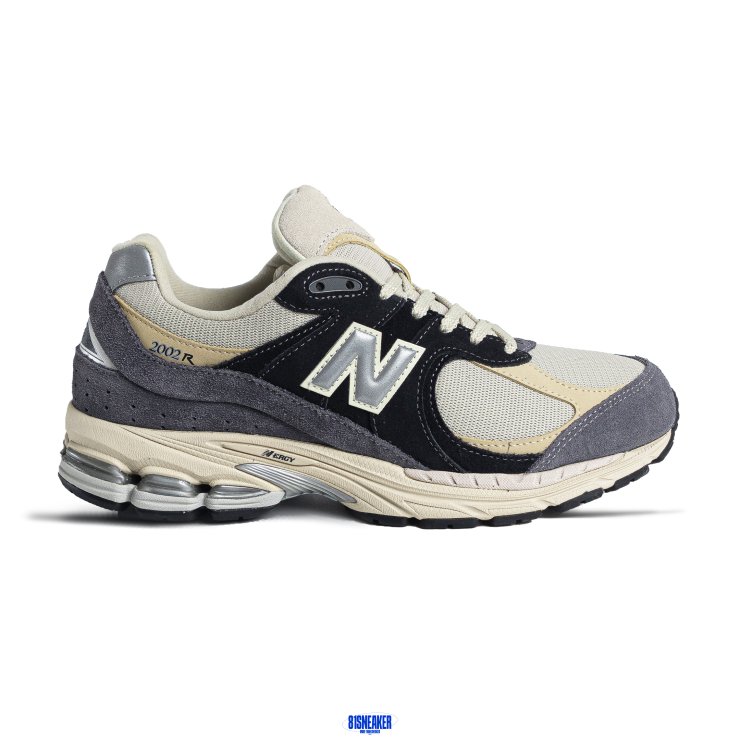 New Balance 2002R Magnet Timberwolf - M2002RSH